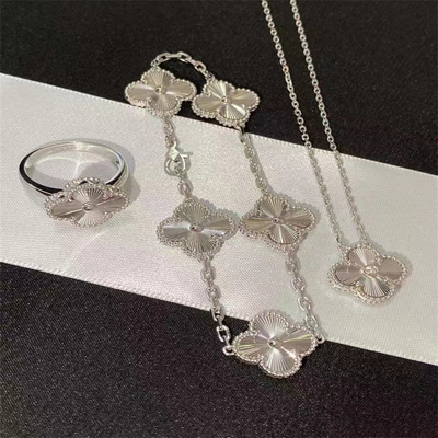 Роскошный бренд Настоящее золото 18k Ювелирные изделия Custom Brand Ювелирные изделия