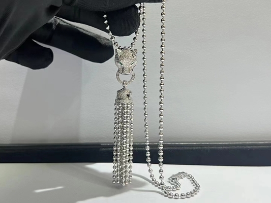 Изумруды белого золота Brand 18K & Диамант Panthère de Brand Ожерелье