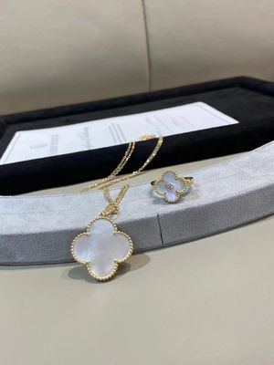 Массивное золото 18 кл. Настраиваемые ювелирные изделия Custom Brand